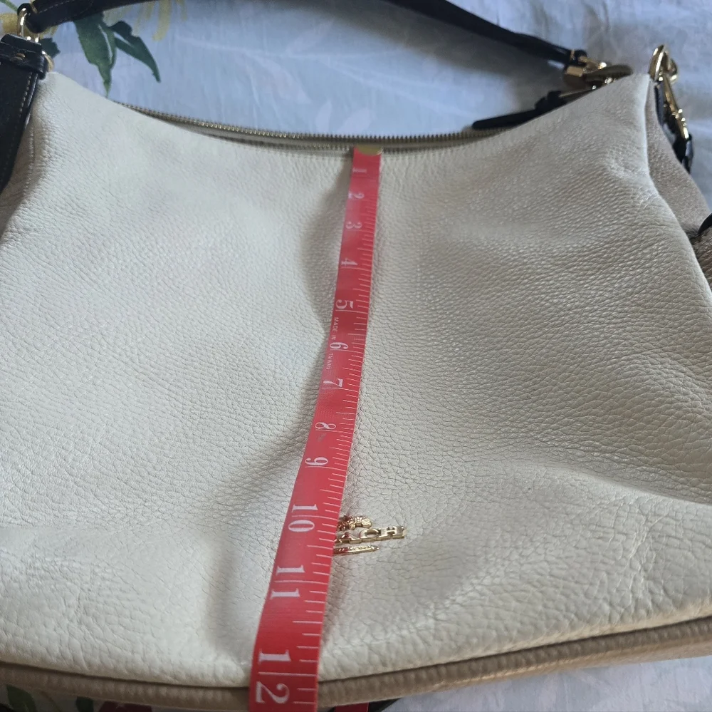 COACH PEBBLE LEATHER SHOULDER BAG, LIKE NEW TAN-TAUPE-BROWN, POCKETS, LINED - Picture 3 of 10
